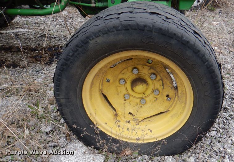 image for item II9939 John Deere 5075E  tractor