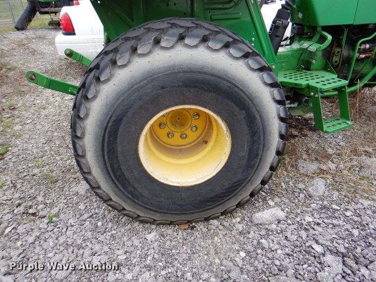 image for item II9939 John Deere 5075E  tractor