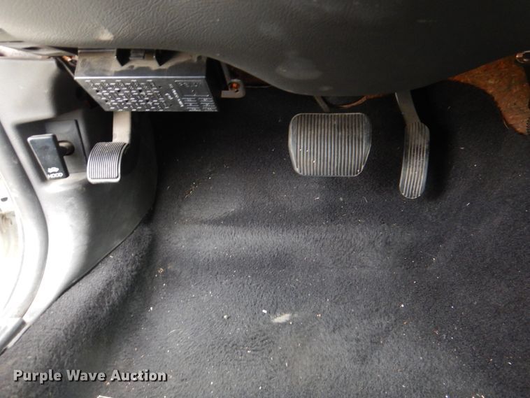 image for item II9940 2010 Ford Crown Victoria Police Interceptor