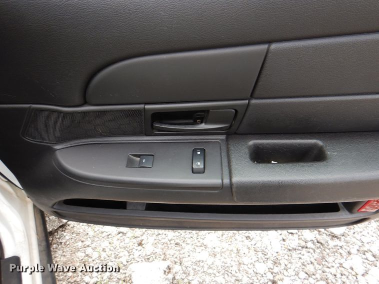 image for item II9942 2011 Ford Crown Victoria Police Interceptor