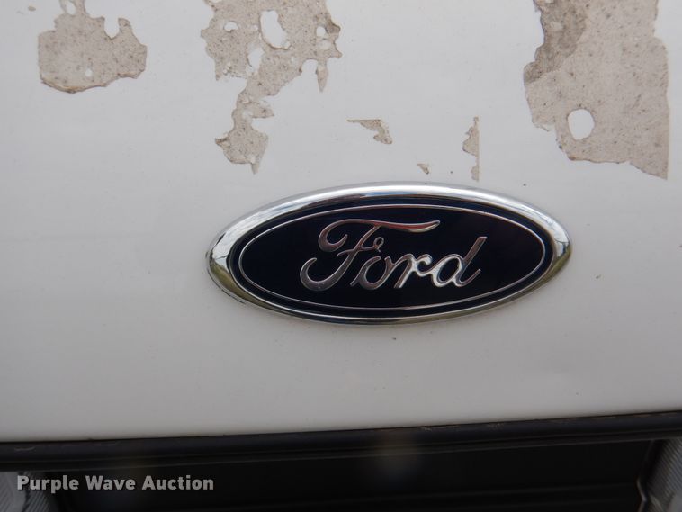 image for item II9942 2011 Ford Crown Victoria Police Interceptor