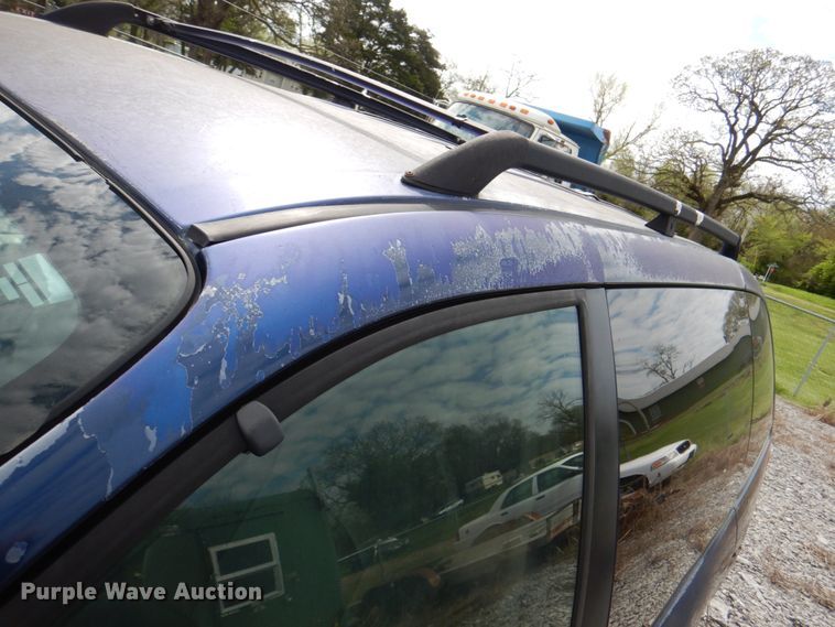 image for item II9945 2002 Dodge Caravan  van