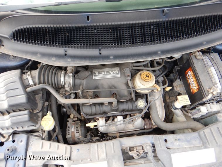 image for item II9945 2002 Dodge Caravan  van