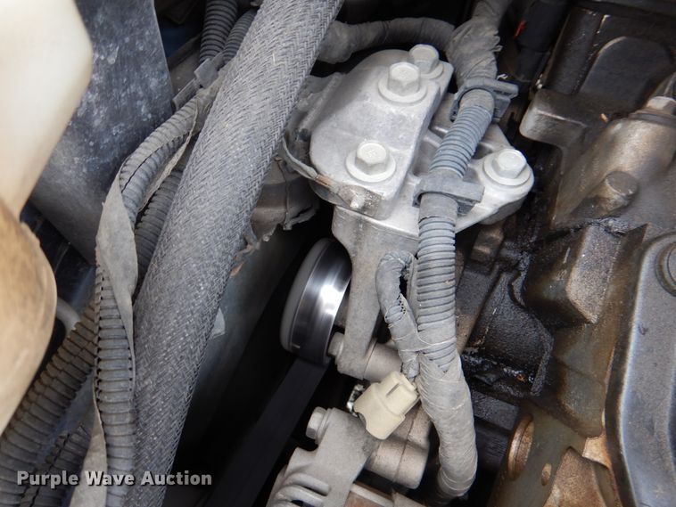 image for item II9945 2002 Dodge Caravan  van