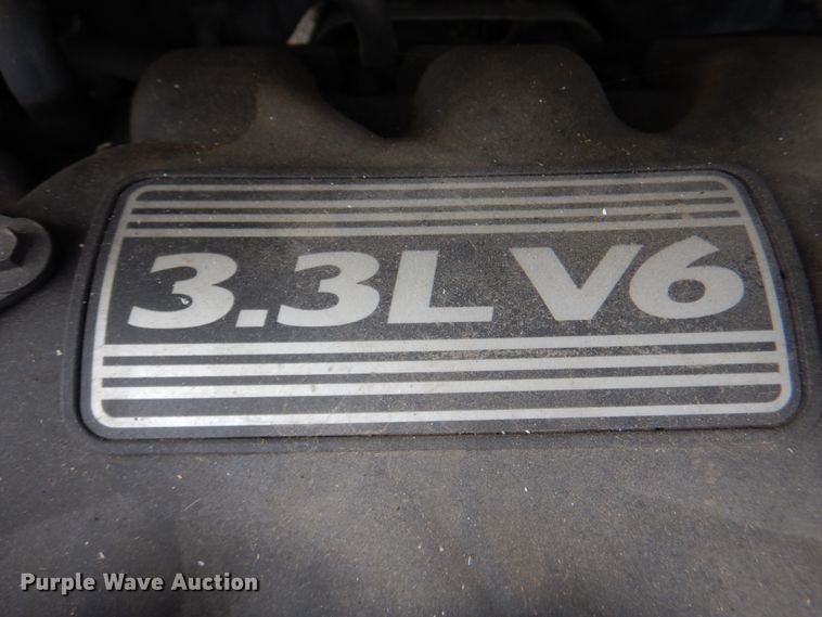 image for item II9945 2002 Dodge Caravan  van