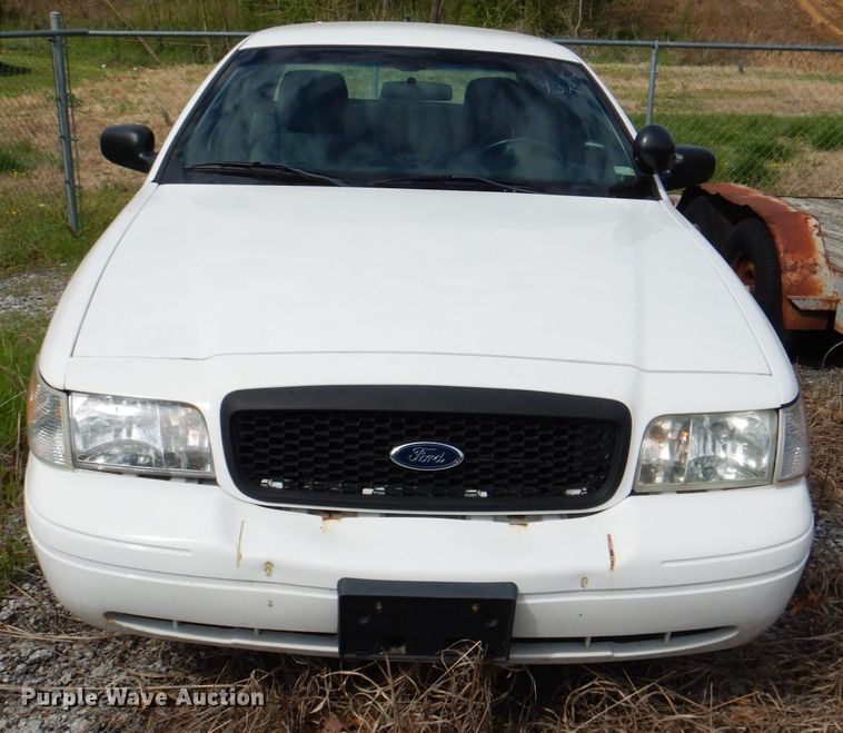 image for item II9946 2011 Ford Crown Victoria Police Interceptor