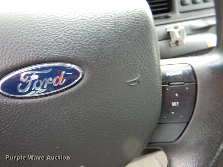 image for item II9946 2011 Ford Crown Victoria Police Interceptor