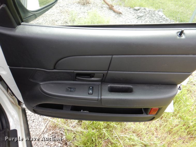 image for item II9946 2011 Ford Crown Victoria Police Interceptor