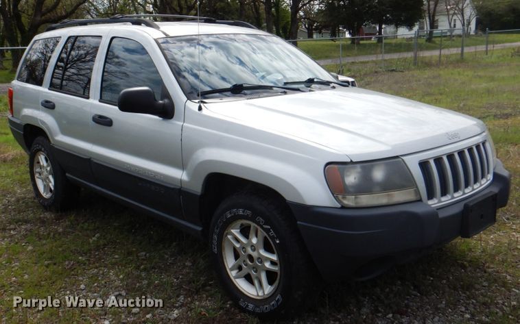 image for item II9947 2004 Jeep Grand Cherokee Laredo  SUV