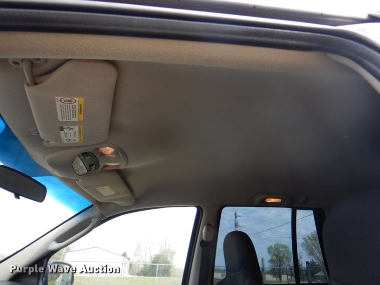 image for item II9947 2004 Jeep Grand Cherokee Laredo  SUV