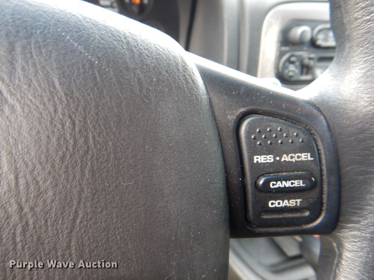 image for item II9947 2004 Jeep Grand Cherokee Laredo  SUV