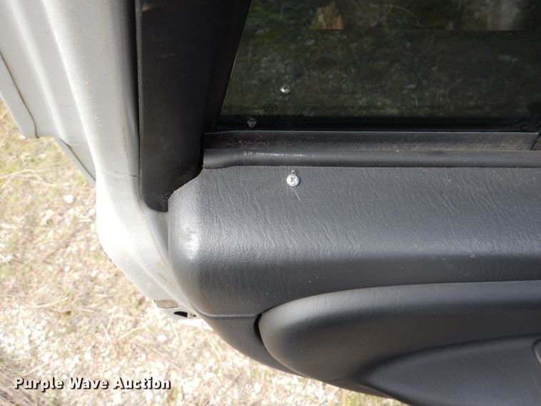 image for item II9947 2004 Jeep Grand Cherokee Laredo  SUV