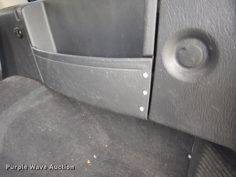 image for item II9947 2004 Jeep Grand Cherokee Laredo  SUV