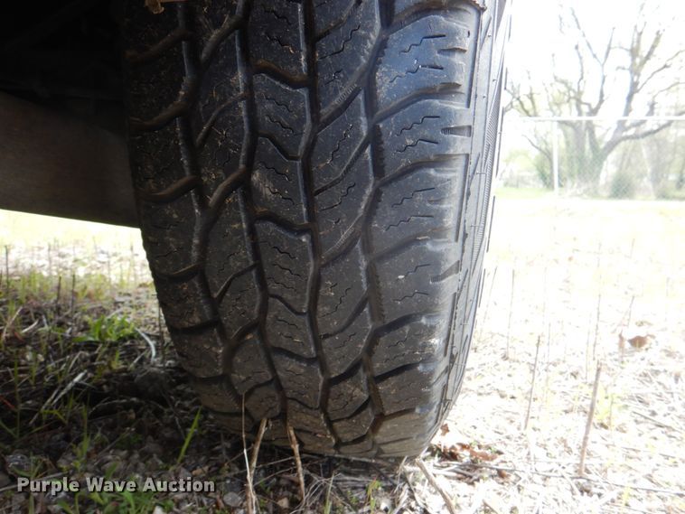 image for item II9947 2004 Jeep Grand Cherokee Laredo  SUV