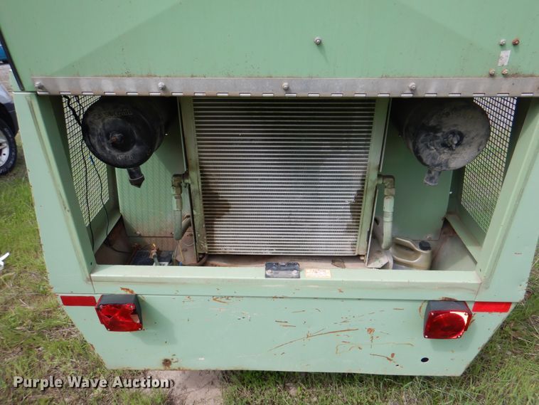 image for item II9948 Sullair 185 DPO JD  air compressor