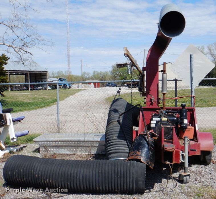 image for item II9949 Giant-Vac 3001 leaf blower