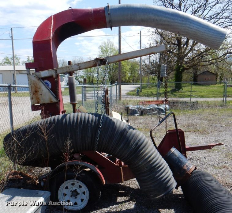 image for item II9949 Giant-Vac 3001 leaf blower