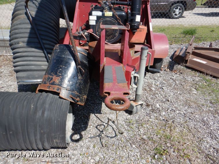 image for item II9949 Giant-Vac 3001 leaf blower