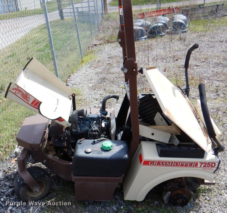 image for item II9950 Grasshopper 725D  ZTR lawn mower