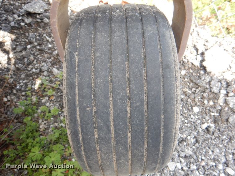 image for item II9950 Grasshopper 725D  ZTR lawn mower