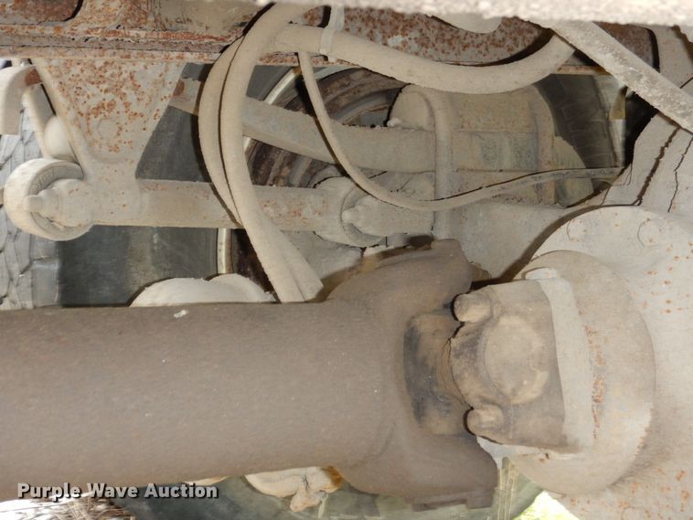 image for item II9957 1997 Ford L8000  dump truck