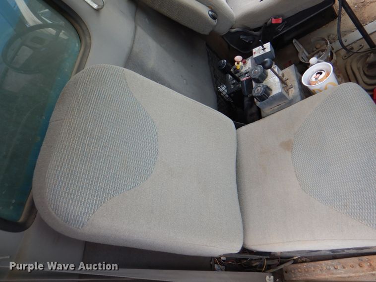 image for item II9957 1997 Ford L8000  dump truck