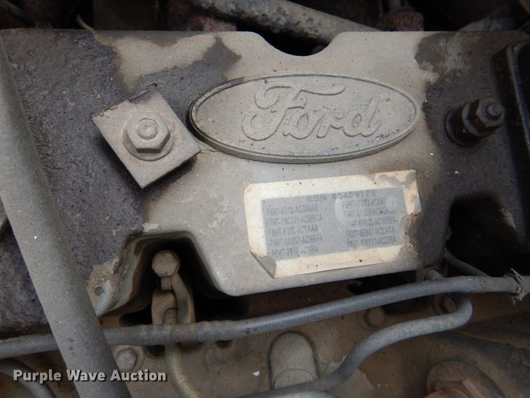 image for item II9957 1997 Ford L8000  dump truck