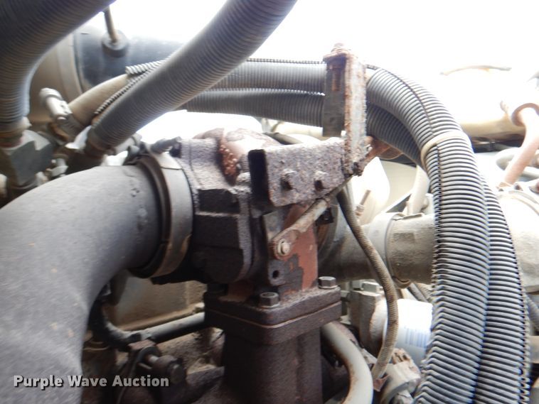 image for item II9957 1997 Ford L8000  dump truck