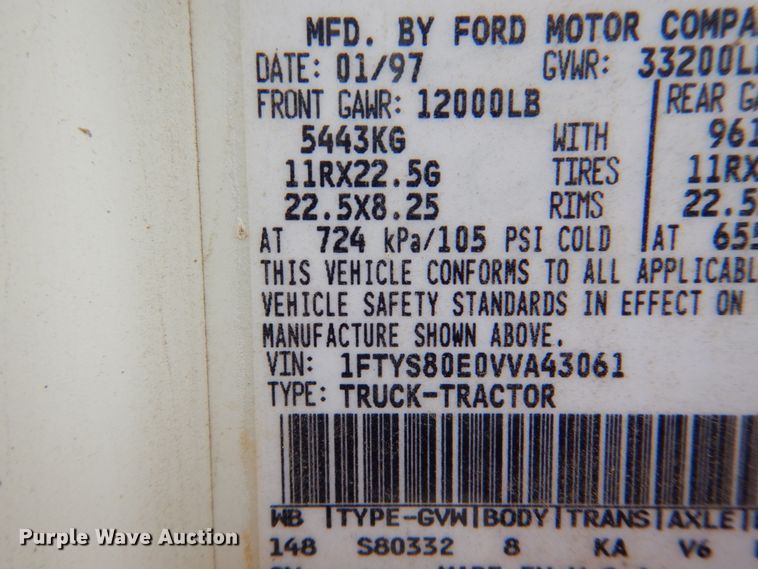 image for item II9957 1997 Ford L8000  dump truck