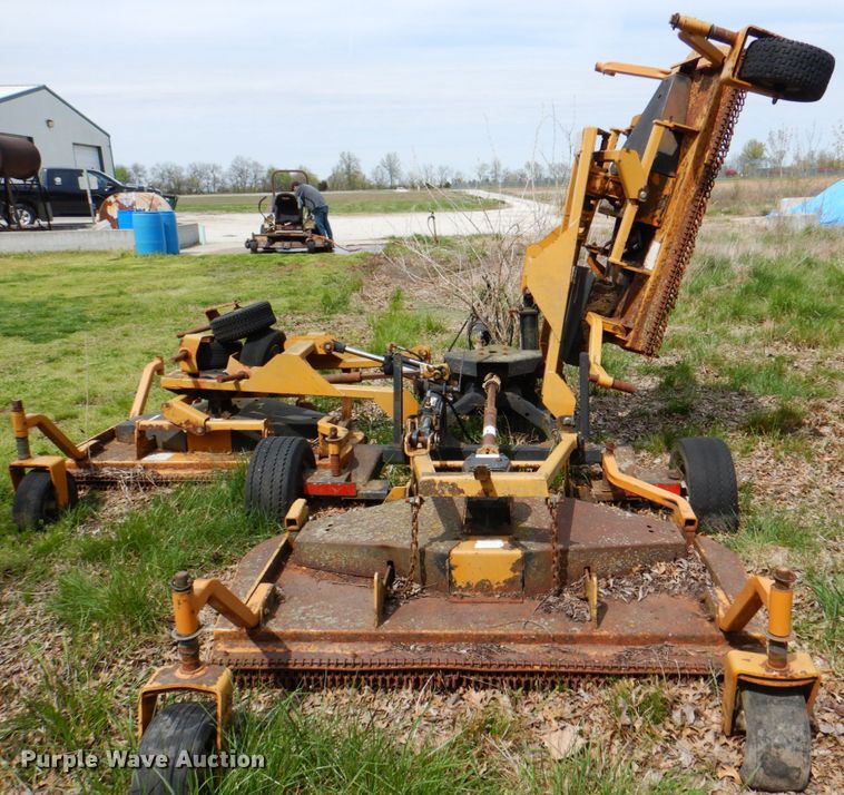 image for item II9964 Woods 9180RD  three wing mower