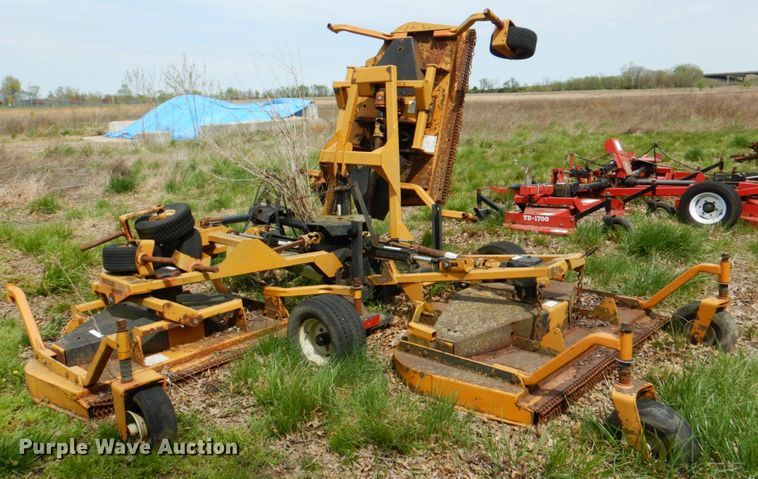 image for item II9964 Woods 9180RD  three wing mower