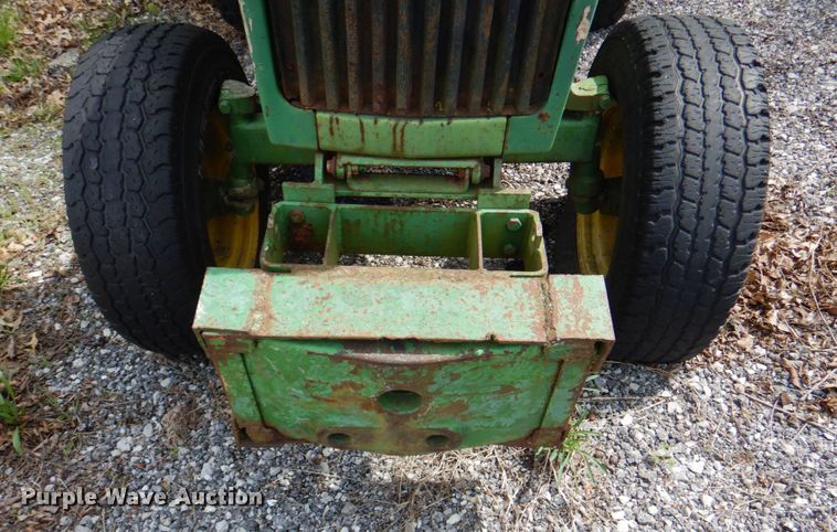 image for item II9970 John Deere 750  tractor