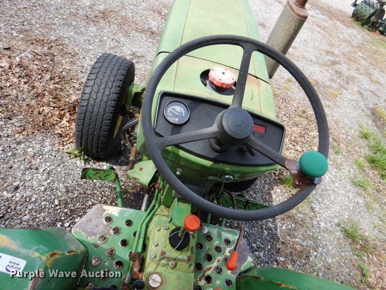 image for item II9970 John Deere 750  tractor