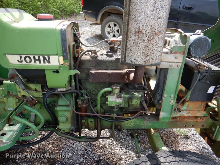 image for item II9970 John Deere 750  tractor