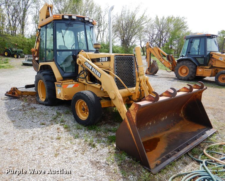 image for item II9972 1995 John Deere 310D  tractor loader backhoe