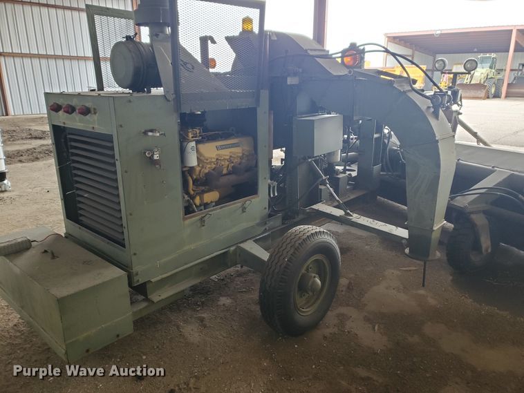 image for item IL9052 MB  broom