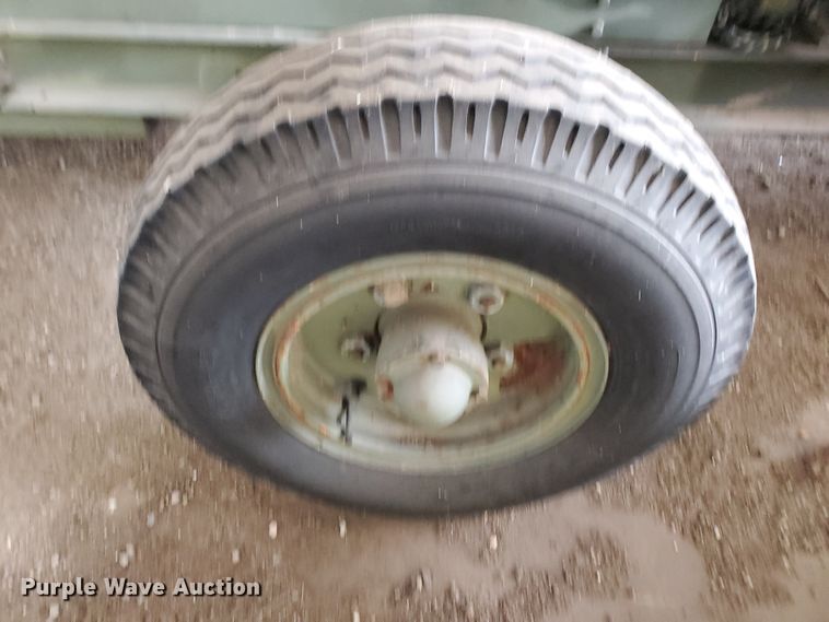 image for item IL9052 MB  broom