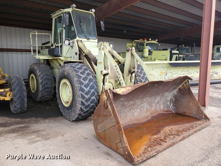 image for item IL9054 1989 Fiat-Allis FR15B  wheel loader