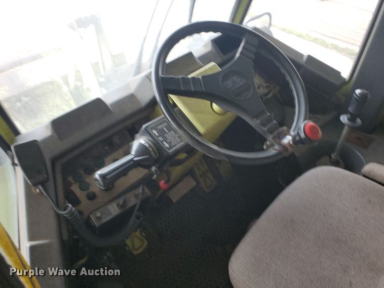 image for item IL9054 1989 Fiat-Allis FR15B  wheel loader