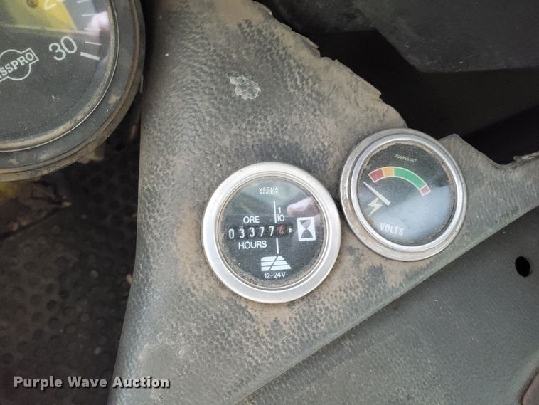 image for item IL9054 1989 Fiat-Allis FR15B  wheel loader