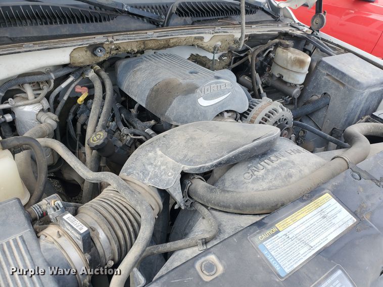 image for item IL9058 2001 Chevrolet Suburban 2500 LS  SUV