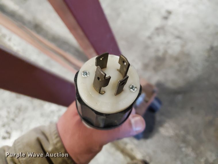 image for item IL9071 2012 Wallace Cranes 5T19-20AC A-frame hoist