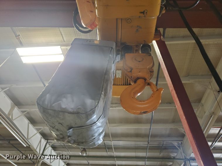 image for item IL9071 2012 Wallace Cranes 5T19-20AC A-frame hoist