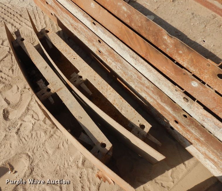 image for item IP9219 (33) steel concrete forms