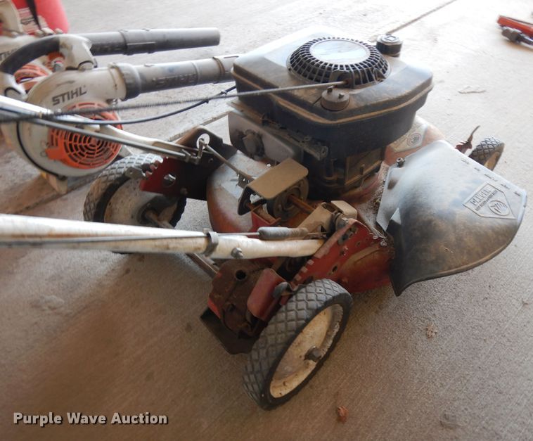 image for item IP9221 Lawn and garden equipment