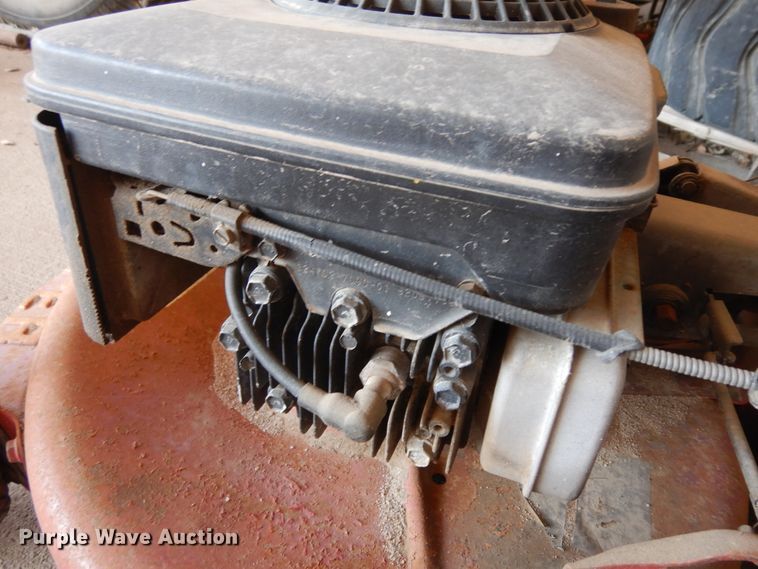 image for item IP9221 Lawn and garden equipment