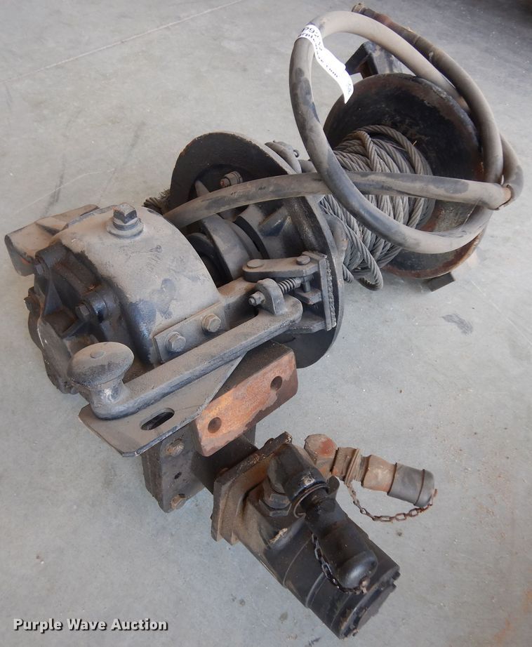 image for item IP9232 Hydraulic winch