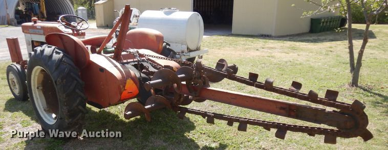 image for item IP9235 1959 International 340  tractor