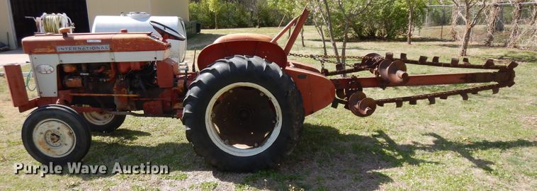 image for item IP9235 1959 International 340  tractor