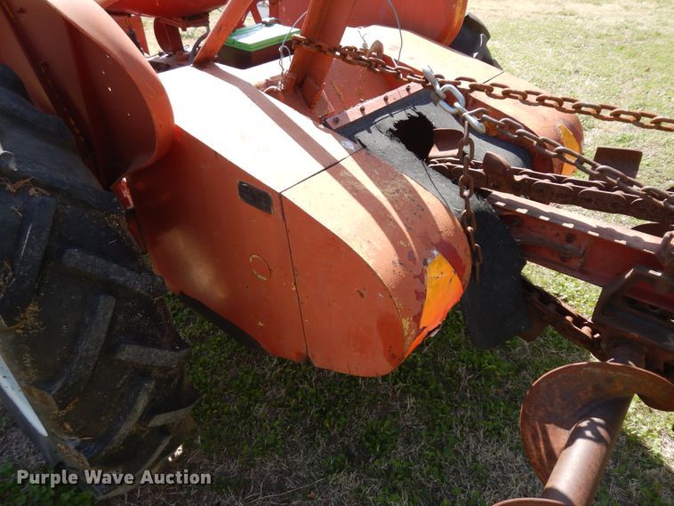 image for item IP9235 1959 International 340  tractor